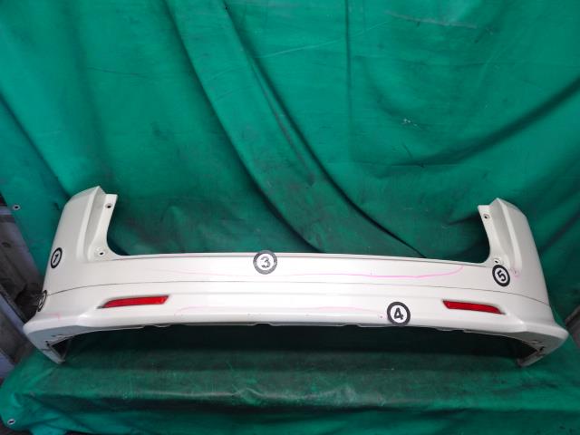 【中古】中古部品 ステップワゴン RG1 リアバンパー 【3330990500-240903000315100】