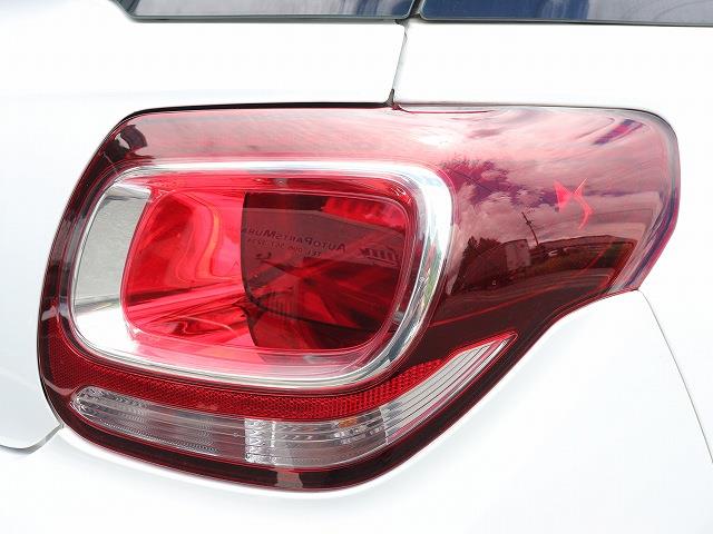【中古】中古部品 シトロエン DS3 A5CHM01 右ﾃｰﾙﾗﾝﾌﾟ 【3310070100-0000Y0759615500】