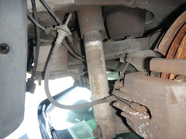 【中古】中古部品 BMW 5シリーズ PU25 右ﾘｱｼｮｯｸｱﾌﾞｿｰﾊﾞｰ 【3310070100-0000Y0758650700】 11,242円