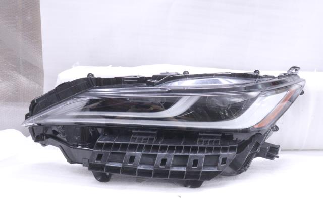 【中古】中古部品 ハリアー MXUA80 左ﾍｯﾄﾞﾗﾝﾌﾟ 【3260520000-240910501410900】