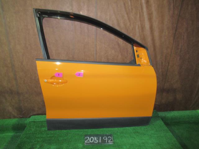 【中古】中古部品 VW ポロ 6RCBZW 右ﾌﾛﾝﾄﾄﾞｱ 【3310120100-240831000113100】
