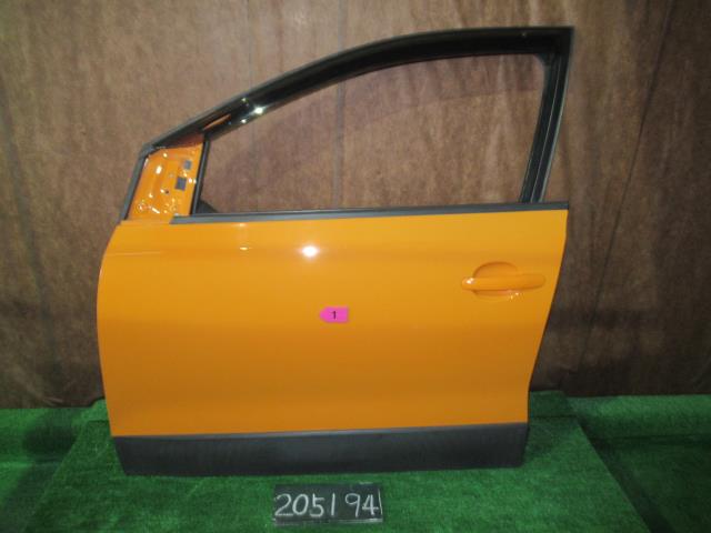 【中古】中古部品 VW ポロ 6RCBZW 左ﾌﾛﾝﾄﾄﾞｱ 【3310120100-240831000113200】