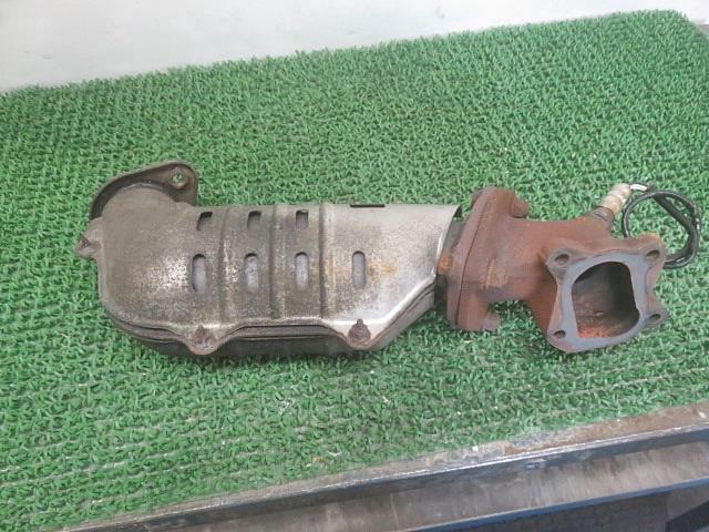 【中古】中古部品 ジムニー JB23W 触媒 【3330380100-000036027522400】