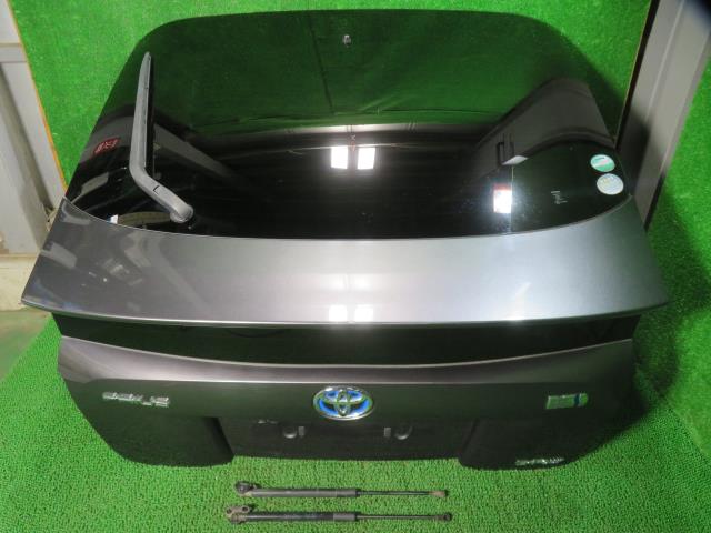 【中古】中古部品 プリウス ZVW55 ﾊﾞｯｸﾄﾞｱ 【3330900100-000024055015800】