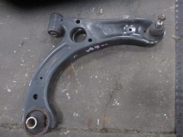 【中古】中古部品 タント L375S 右ﾌﾛﾝﾄﾛｱｱｰﾑ 【3500080000-240502000151720】