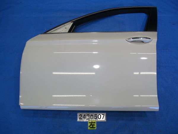 【中古】中古部品 BMW 5シリーズ XG28 左ﾌﾛﾝﾄﾄﾞｱ 【3310040100-000243050713200】 22,968円