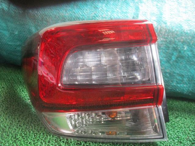 【中古】中古部品 インプレッサ GT2 左ﾃｰﾙﾗﾝﾌﾟ 【3500080000-240516000215600】