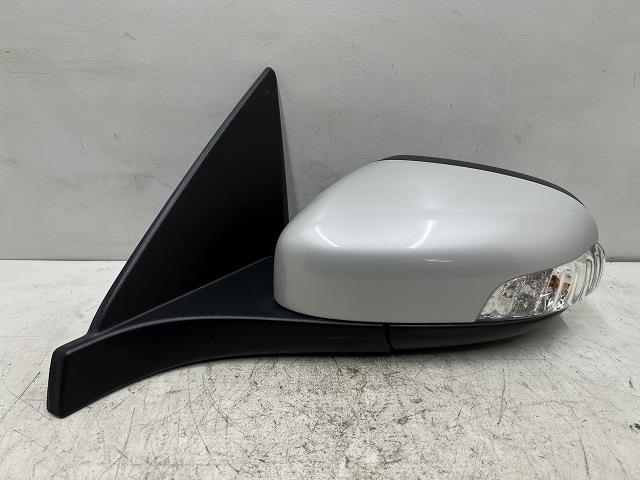 【中古】中古部品 ボルボ 30シリーズ MB5244 左ｻｲﾄﾞﾐﾗｰ 【3310070100-000090762313600】