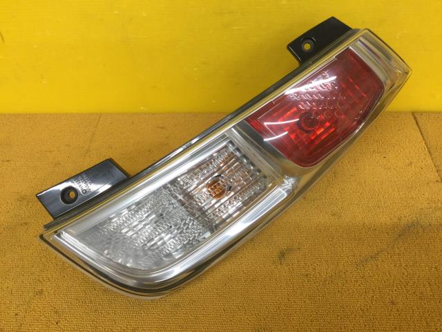 楽天市場】【中古】中古部品 デイズルークス B21A 右ﾃｰﾙﾗﾝﾌﾟ