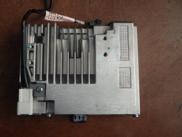 【中古】中古部品 デミオ DJ5FS TVﾁｭｰﾅｰ 【3331010800-000022552867550】