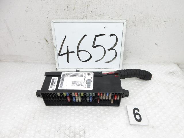 【中古】中古部品 VW ザ・ビートル 16CBZ ﾋｭｰｽﾞﾎﾞｯｸｽ 【3500170000-240925502867800】