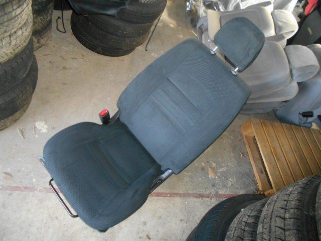 【中古】中古部品 ハイエース KDH206V ｱｼｽﾀﾝﾄｼｰﾄ 【3330220100-240927000170600】