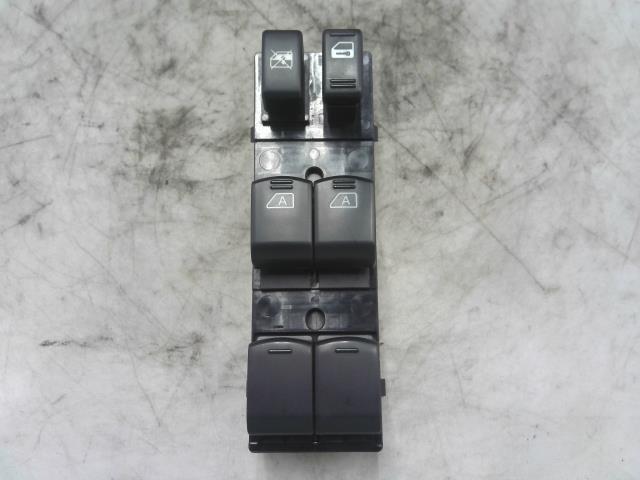 【中古】中古部品 スカイラインクロスオーバー J50 ﾊﾟﾜｰｳｲﾝﾄﾞｳｽｲｯﾁ 【3260070000-240927000161900】