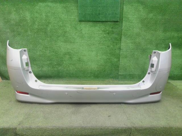 【中古】中古部品 アルファード GGH20W ﾘｱﾊﾞﾝﾊﾟｰ 【3310540000-000024260315100】