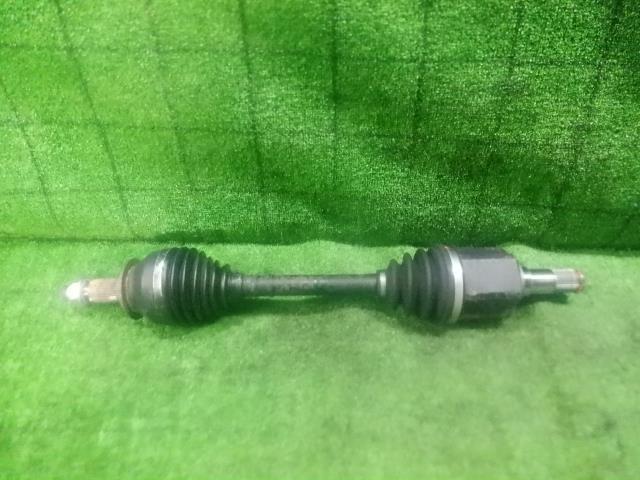 【中古】中古部品 ＣＸ－５ KE2AW 左ﾌﾛﾝﾄﾄﾞﾗｲﾌﾞｼｬﾌﾄ 【3330420100-240913000242200】