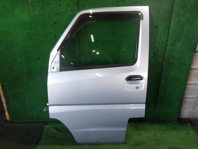 【中古】中古部品 クリッパー U71V 左ﾌﾛﾝﾄﾄﾞｱ 【3340220100-000225043513200】