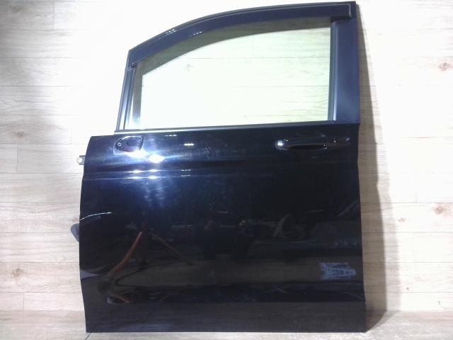 【中古】中古部品 ステップワゴン RK1 左ﾌﾛﾝﾄﾄﾞｱ 【3310390100-240927001613200】