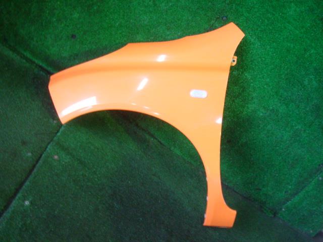 【中古】中古部品 マーチ YK12 左ﾌﾛﾝﾄﾌｪﾝﾀﾞｰ 【3340220100-001229265910700】 8,982円