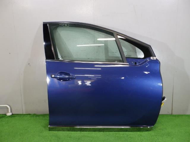 【中古】中古部品 プジョー 2008 A94HM01 右ﾌﾛﾝﾄﾄﾞｱ 【3260250000-000024208613100】