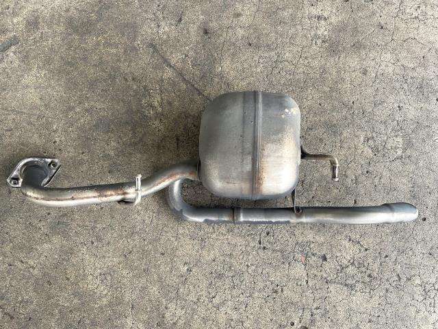 【中古】中古部品 アクア NHP10H ﾘｱﾏﾌﾗｰ 【3330650100-000243026322500】