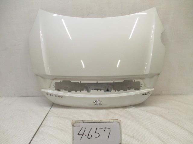 【中古】中古部品 プジョー RCZ T7R5F02 ﾄﾗﾝｸﾘｯﾄﾞ 【3500170000-241009500315300】