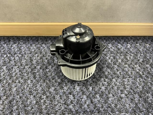 【中古】中古部品 ジムニー JB23W ﾋｰﾀｰﾌﾞﾛｱﾓｰﾀｰ 【3330440100-241011000267900】