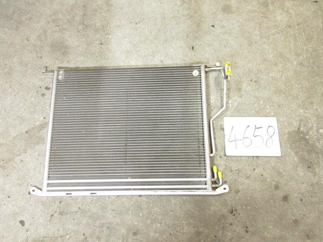 【中古】中古部品 ベンツ SLクラス 230467 ｺﾝﾃﾞﾝｻｰ 【3500170000-241011500760600】