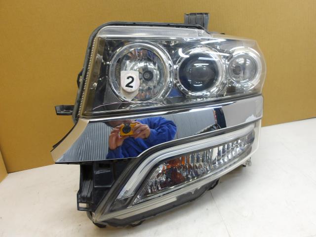 【中古】中古部品 Ｎ－ＢＯＸ JF1 左ﾍｯﾄﾞﾗﾝﾌﾟ 【3310250100-000243014810900】 12,628円