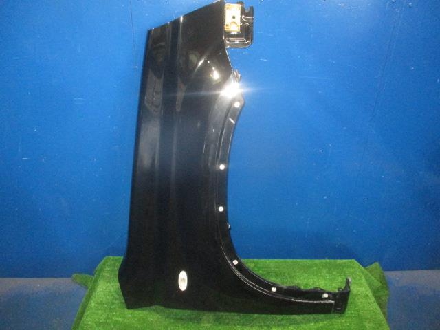 【中古】中古部品 エクストレイル NT31 右ﾌﾛﾝﾄﾌｪﾝﾀﾞｰ 【3310270100-000014451010600】
