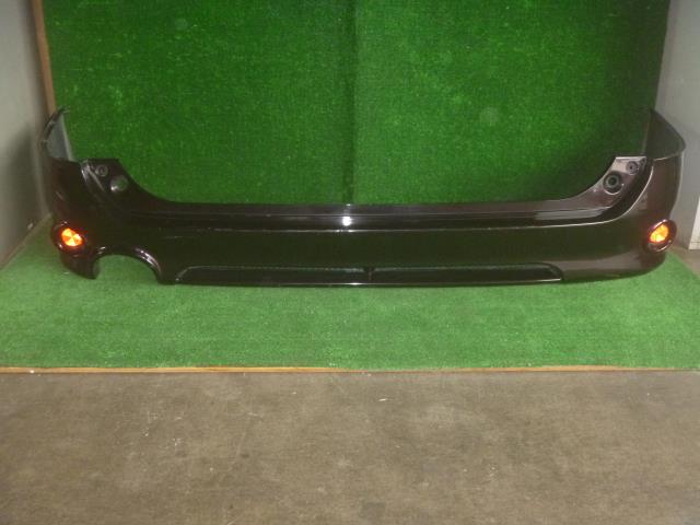 【中古】中古部品 セレナ NC25 リアバンパー 【3330370100-000243028215100】
