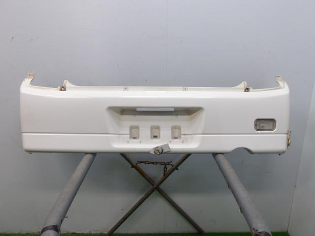 【中古】中古部品 ミニカ H42V ﾘｱﾊﾞﾝﾊﾟｰ 【3310250100-000243038215100】
