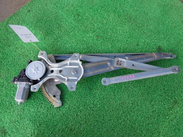 【中古】中古部品 エッセ L235S 左ﾌﾛﾝﾄﾄﾞｱﾚｷﾞｭﾚｰﾀ･ﾓｰﾀｰ 【3340030100-003845500013220】