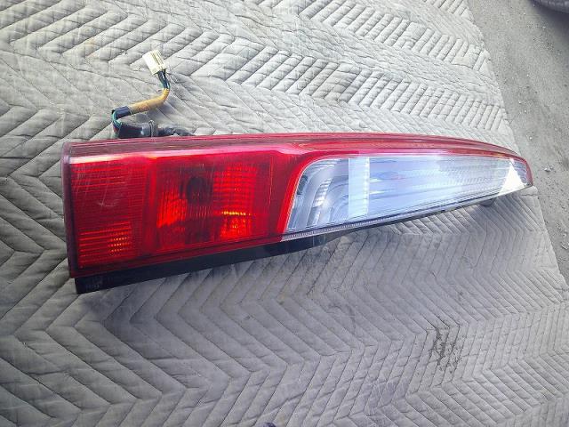【中古】中古部品 ムーヴ L175S 左ﾃｰﾙﾗﾝﾌﾟ 【3340030100-019819600015600】