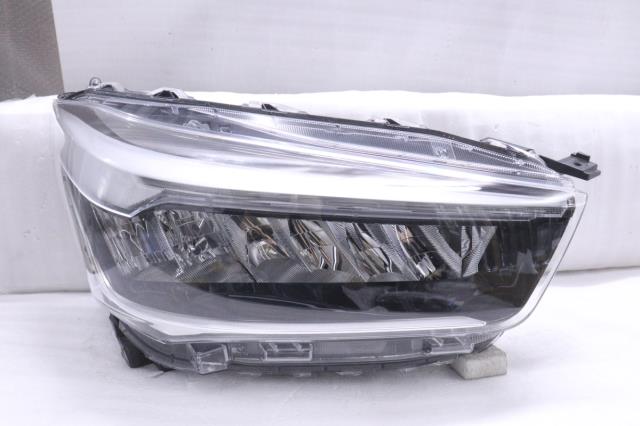 【中古】中古部品 ライズ A200A 右ヘッドランプ 【3260520000-241022500710800】