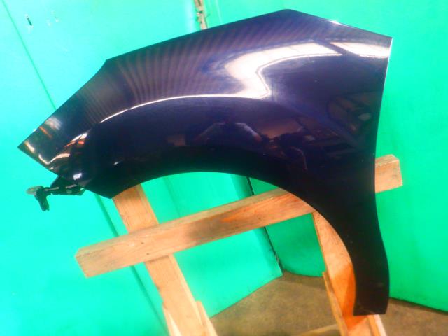 【中古】中古部品 シトロエン C3 A5HM01 左ﾌﾛﾝﾄﾌｪﾝﾀﾞｰ 【3340140100-000024232110700】