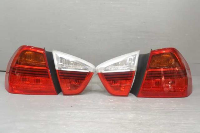 【中古】中古部品 BMW 3シリーズ VB23 右ﾃｰﾙﾗﾝﾌﾟ 【3310580000-241025001315500】