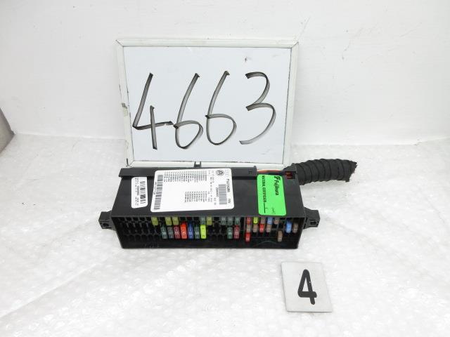 【中古】中古部品 VW ザ・ビートル 16CBZ ﾋｭｰｽﾞﾎﾞｯｸｽ 【3500170000-241026504367800】