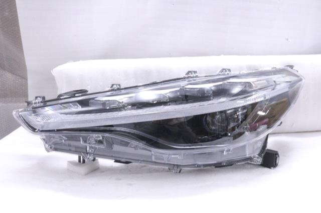 【中古】中古部品 カローラクロス ZSG10 左ﾍｯﾄﾞﾗﾝﾌﾟ 【3260520000-241029502210900】