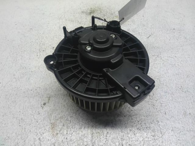 【中古】中古部品 ライフ JB5 ﾋｰﾀｰﾌﾞﾛｱﾓｰﾀｰ 【3310160100-000004371267900】｜e-cleマート