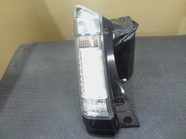 【中古】中古部品 Ｎ－ＢＯＸ JF1 左ﾃｰﾙﾗﾝﾌﾟ 【3310540000-000024329315600】
