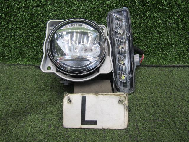 【中古】中古部品 タンク M910A 左ﾌｫｸﾞﾗﾝﾌﾟ 【3330200100-230740000010950】｜e-cleマート