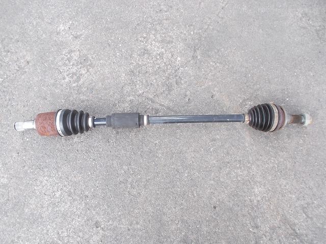 【中古】中古部品 Ｎ－ＯＮＥ JG1 右ﾌﾛﾝﾄﾄﾞﾗｲﾌﾞｼｬﾌﾄ 【3330510100-220412000142100】