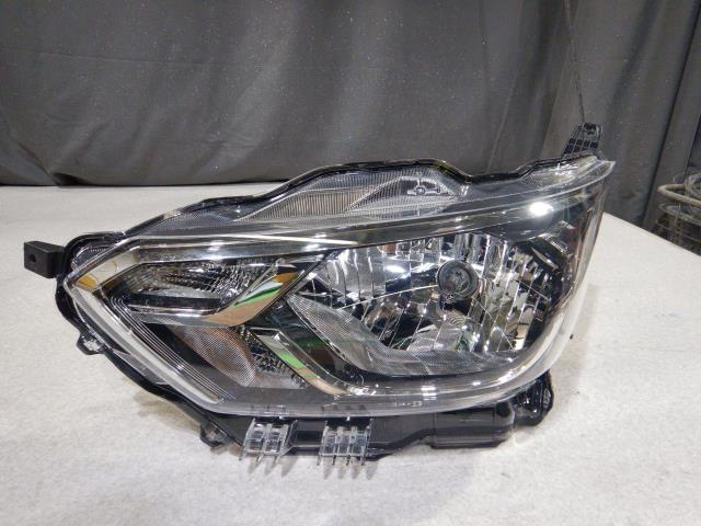 【中古】中古部品 ｅＫワゴン B33W 左ﾍｯﾄﾞﾗﾝﾌﾟ 【3330810100-241030000510900】