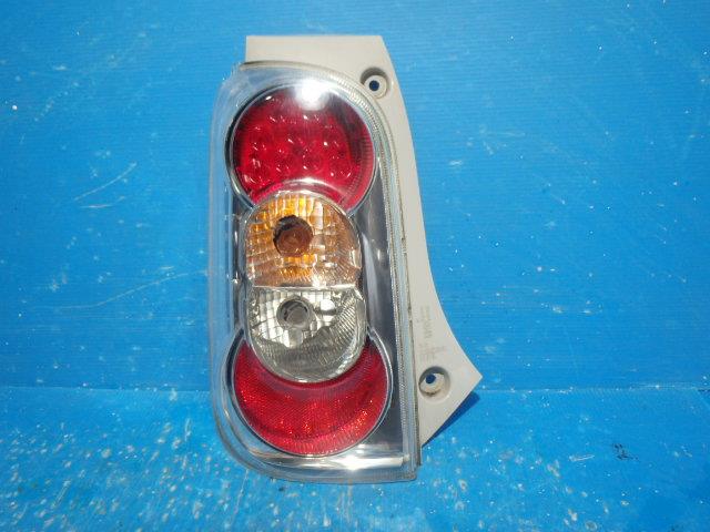 【中古】中古部品 ミラココア L675S 左ﾃｰﾙﾗﾝﾌﾟ 【3331010800-000022592415600】