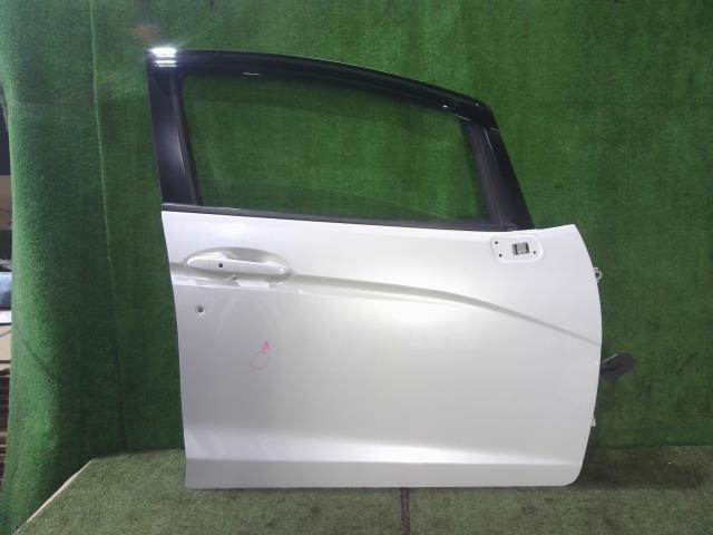 【中古】中古部品 シャトル GP7 右ﾌﾛﾝﾄﾄﾞｱ 【3260070000-241101000213100】