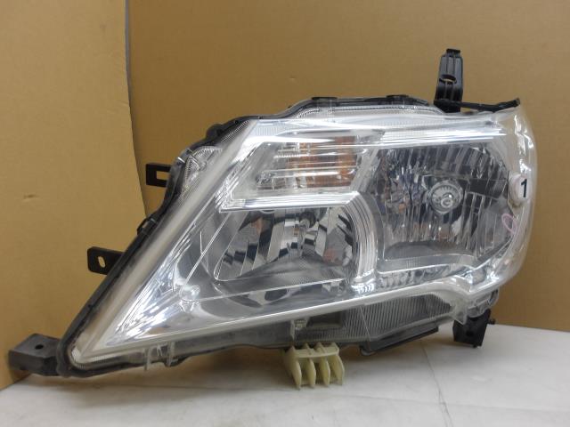 【中古】中古部品 セレナ NC26 左ﾍｯﾄﾞﾗﾝﾌﾟ 【3310250100-000243042210900】