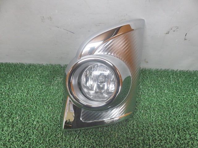 【中古】中古部品 タント LA610S 左ﾌｫｸﾞﾗﾝﾌﾟ 【3330380100-000036033610950】