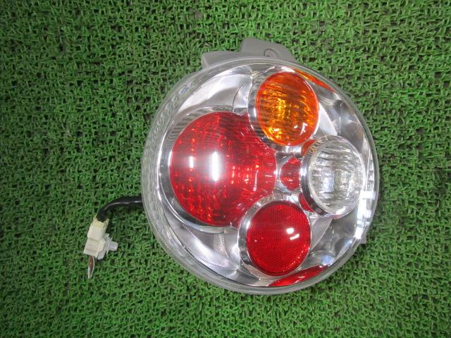 【中古】中古部品 ムーヴラテ L550S 左ﾃｰﾙﾗﾝﾌﾟ 【3330540100-241111000215600】