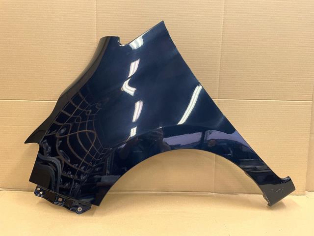 【中古】中古部品 ソリオ MA15S 左ﾌﾛﾝﾄﾌｪﾝﾀﾞｰ 【3330650100-000243028010700】