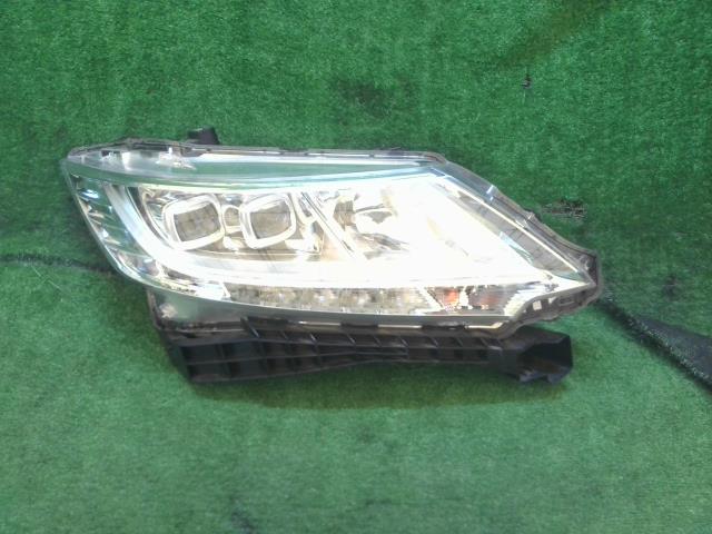 【中古】中古部品 オデッセイ RC1 右ﾍｯﾄﾞﾗﾝﾌﾟ 【3260240000-241111000110800】